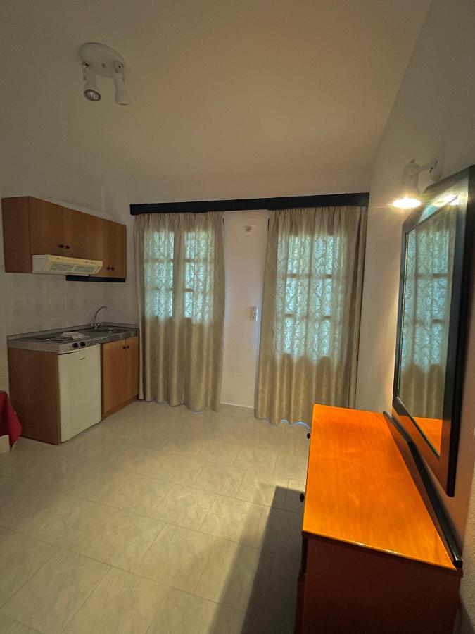 Ardani Bay Studios Amoopi Bagian luar foto